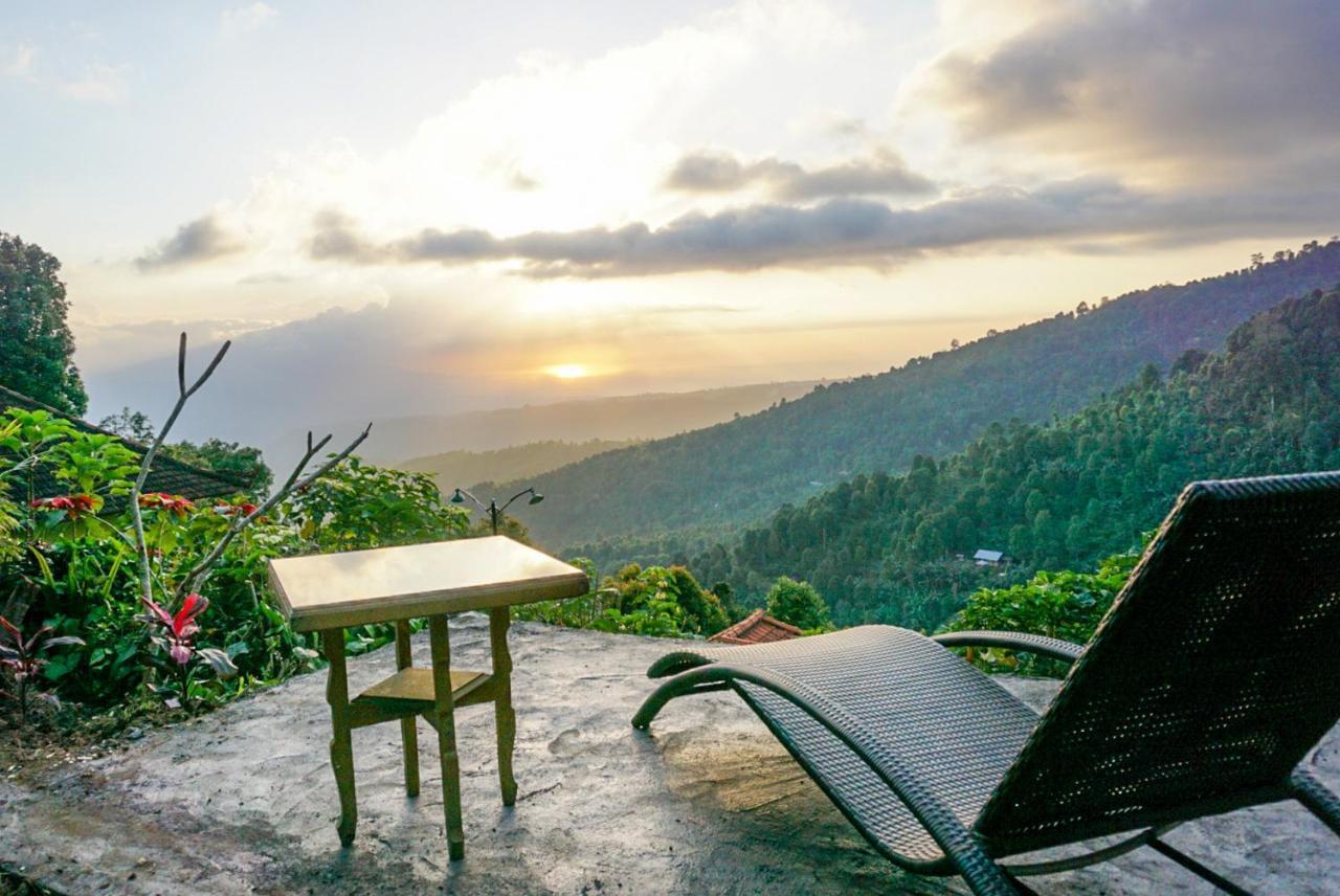 Aryautama Garden Villa มุนดุก ภายนอก รูปภาพ